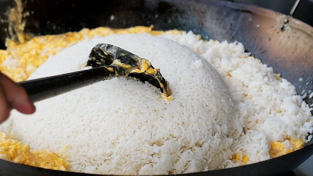 5 Video Makanan Kaki Lima Ini Populer di YouTube, Ditonton Jutaan Kali!
