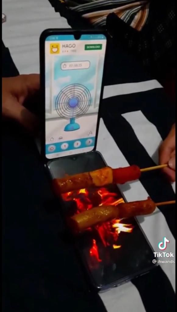 Bakar Sate Pakai Api Virtual dan Kipas Angin Online, Netizen Ini Bikin Ngakak!