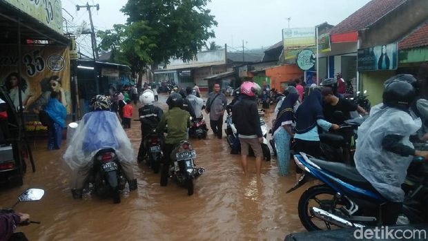 Banjir di cimanggung sumedang