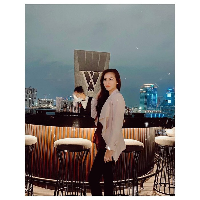 Cantiknya Puy Brahmantya, Artis FTV yang Doyan Ngopi Cantiknya Puy Brahmantya, Artis FTV yang Doyan Ngopi