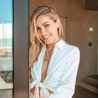 Kala itu Crystal menjalani prosedur pemindahan lemak dan kehilangan banyak darah. Beruntung, nyawa wanita 34 tahun ini masih bisa diselamatkan. Foto: Instagram/@crystalhefner