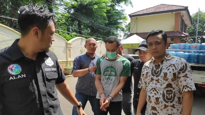 Eddo eks Idol saat ditangkap setahun lalu