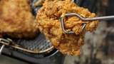 Beli Seember Ayam KFC Rp 673 Ribu, Keluarga Ini Hanya Dapat 3 Potong Ayam