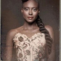 Awalnya Keisha tidak ingin memberikan nomornya pada pria asing tapi instingnya berkata lain. Pria itu terlihat baik. Dia berbicara dengan baik, dia terlihat layak. Dia tidak memanggilku sembarangan. Aku pikir aku harus memberikannya nomorku dan lihat apa yang terjadi, lanjutnya yang kembali untuk memberikan pria itu nomor telepon. Foto: Instagram @keishaomilana