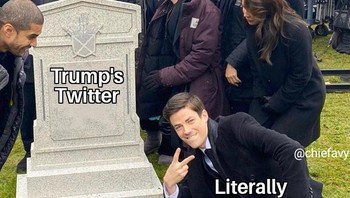 Twitter Trump telah dimakamkan dan netizen pun bersorak. Foto: istimewa