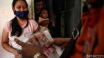 Penyaluran Bantuan Sosial Tunai di Rusun Koja