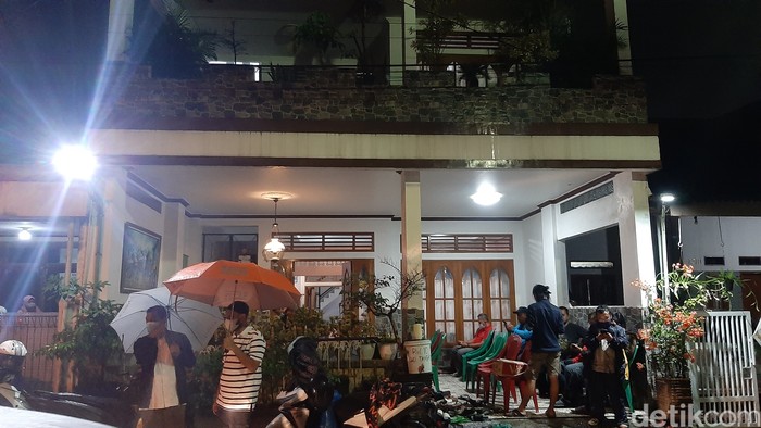 Rumah pilot Sriwijaya Air SJ182 yang jatuh Afwan