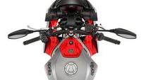 Sedangkan beratnya, Aprilia menyebut Tuono 660 memiliki bobot seberat 183 kg. Foto: Aprilia