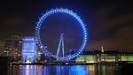 Dukung Tenaga Kesehatan, Landmark di London Menyala Biru