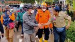 Evakuasi Korban Longsor di Sumedang