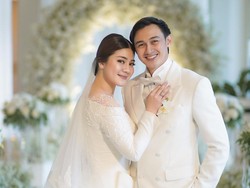 7 Potret Detail Pernikahan Felicya Angelista dan Caesar Hito