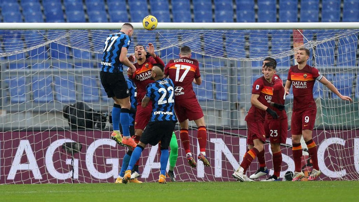 Hasil Roma vs Inter, I Lupi dan Nerazuurri seri 1-1. (Foto: Getty Images/Paolo Bruno)