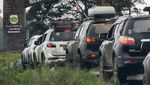 Begini Kala Komunitas Mobil Touring dan Gelar Baksos