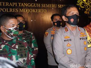 Puluhan Ribu Warga Mojokerto Hipnoterapi Agar Taat Prokes