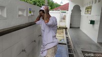 Yuda mengaku memiliki panggilan untuk hijrah saat Ramadhan tahun lalu. Kala itu, dia mengaku merasa bosan karena tidak ada perubahan dalam hidupnya. Yuda berusaha tidak menggubris cibiran orang lain karena yakin ibadahnya adalah urusannya dengan Allah. Yuda pun kini memilih fokus memperdalam ilmu agamanya. Mengulang hafalan Al-Quran yang dulu sudah 24 juz. Dia pun bermimpi untuk berdakwah di wilayah Indonesia yang jauh.