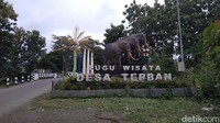 Lokasi Situs Patiayam ini terletak di sekitar Desa Terban, Kecamatan Jekulo, Kudus, Jawa Tengah. Dari pusat Kota Kudus jaraknya 11 kilometer saja atau jika ditempuh dengan berkendara sekitar 22 menit. 