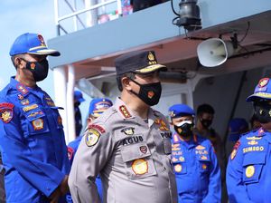 Kabaharkam Tinjau Evakuasi Sriwijaya Air: Polri Turunkan 207 Personel-15 Kapal