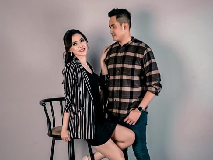 aldha refa Aldha Refa, istri dari Okky Bisma yang seorang pramugara Sriwijaya Air SJ182