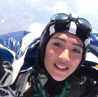 Di media sosialnya, beberapa netizen berkomentar dan mengatakan bahwa Asha memiliki kemiripan dengan salah satu juri Master Chef Indonesia, Renatta Moeloek. Bagaimana menurutmu? Foto: Instagram/@ashanemo