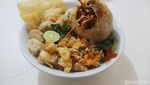 Gurihnya Nampol! Bakso Cumi dan Bakso Udang Kuah Taichan
