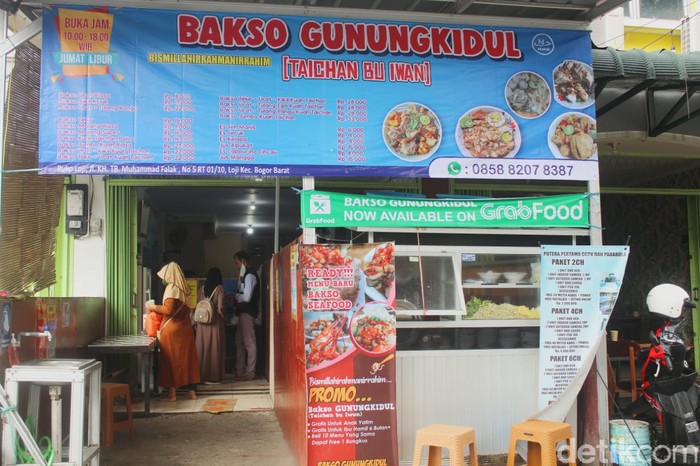 Bakso Cumi Bakso Gunungkidul : Huahh! Bakso Cumi dan Udang Taichan yang Menyengat Lidah