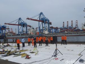 Basarnas Terima 7 Bagian Tubuh-1 Dokumen Terkait Sriwijaya Air SJ182