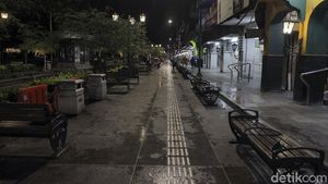 Foto: Suasana Malioboro di Hari Pertama Penerapan PTKM