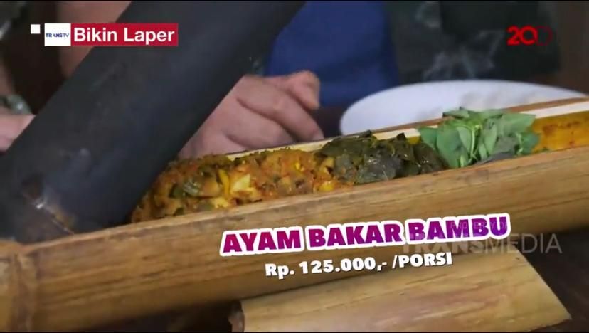 Bikin Laper! Kalap Makan Ayam Bakar Bambu dan Lobster Lada Garam