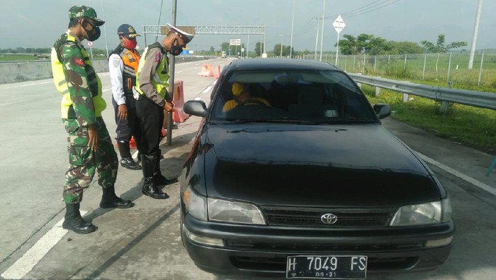 exit tol ngawi