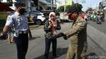 Hari Pertama PPKM, Banyak Warga Langgar Aturan Prokes