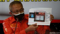 Proses identifikasi para korban pesawat Sriwijaya Air SJ182 lainnya masih terus dilakukan. Sementara itu, proses pencarian dan evakuasi korban Sriwijaya Air SJ182 pun masih terus berlanjut di kawasan perairan Kepulauan Seribu.