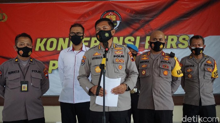 Kabid Humas Polda Jateng, Kombes Iskandar F Sutisna, di Mapolsek Demak, Senin (11/1/2021).