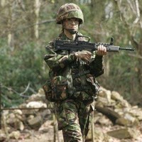 Di 2015, Katrina keluar menjadi prajurit dan memilih berkarier sebagai jasa finansial. Menjadi tentara telah digelutinya sejak remaja. Dia bahkan pernah meninju pemberontak Irak saat menjadi tentara.  Foto: dok. Instagram