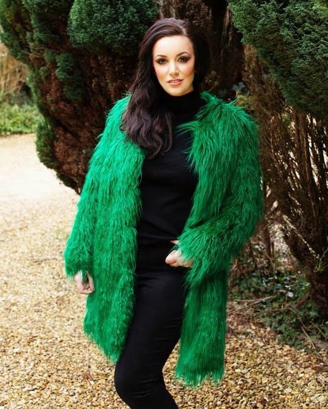 Setelah memiliki dua anak, Katrina merasa bahwa kepercayaan dirinya menurun. Menyiasatinya, ia pun akan kembali akan mengikuti kontes kecantikan Miss Great Britain tahun depan. Saat ini ia tengah mempersiapkan dirinya.  Foto: dok. Instagram