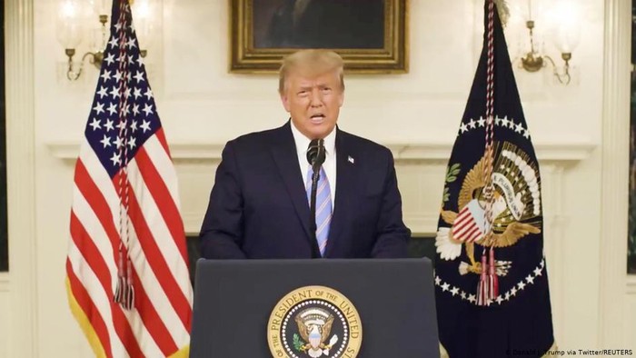 Kegaduhan Politik AS di Hari-hari Terakhir Kepresidenan Donald Trump