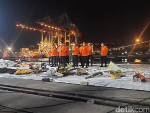 Kabasarnas: Total Ada 45 Kantong Jenazah Korban SJ182 hingga Malam Ini