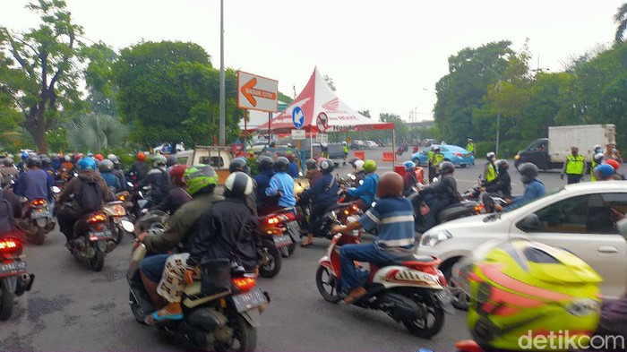 ppkm di surabaya