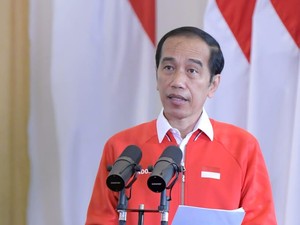 Vaksinasi Perdana, #JokowiDiVaksin Jadi Trending Topic
