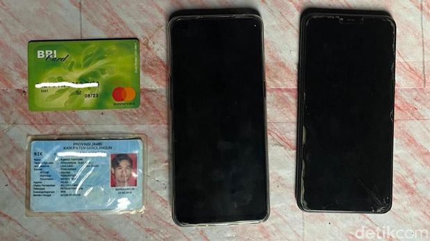 Pria nyamar di medsos jadi wanita lalu dia peras lelaki yang VCS (dok Istimewa)
