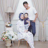 Putri Anne dan Arya Saloka menikah di 2017. Dari pernikahannya itu, pasangan ini dikaruniai satu putra. Foto: Instagram