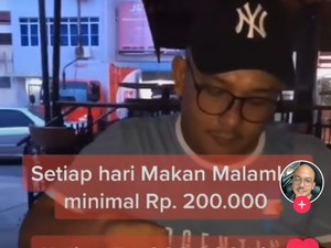 Selalu Pamer Makanan Mahal, Pria Ini Hina Makanan Orang Miskin yang Murah