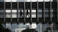 Selama PPKM aktivitas warga dibatasi.