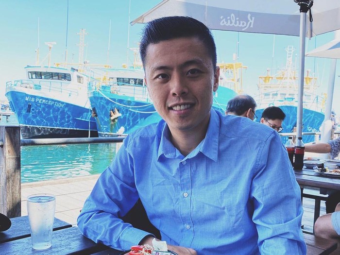 Vincent Raditya Kompak Makan Bareng Keluarga, Intip Momennya