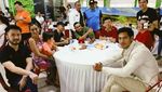 Vincent Raditya Kompak Makan Bareng Keluarga, Intip Momennya
