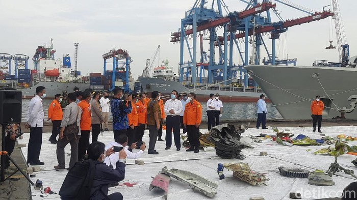 Wakil Ketua DPR Aziz Syamsuddin di JICT 2