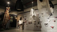 Begini suasana Pameran Masker Indonesia yang digelar di Galeria Mall, Yogyakarta, Selasa (12/1/2021).