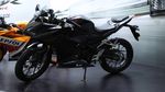 CBR150R Terbaru yang Mirip CBR250RR, Bak Pinang Dibelah Dua!