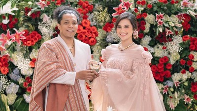 Intip Rumah Mertua 8 Artis, Punya Mertua Arie Kriting Masih Direnovasi