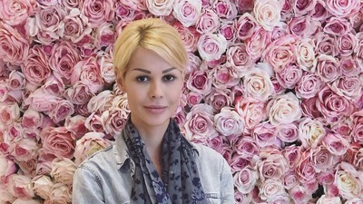 Foto: Begini Hidup Wanita Cantik Eks Kittens Harun Yahya Setelah Kabur
