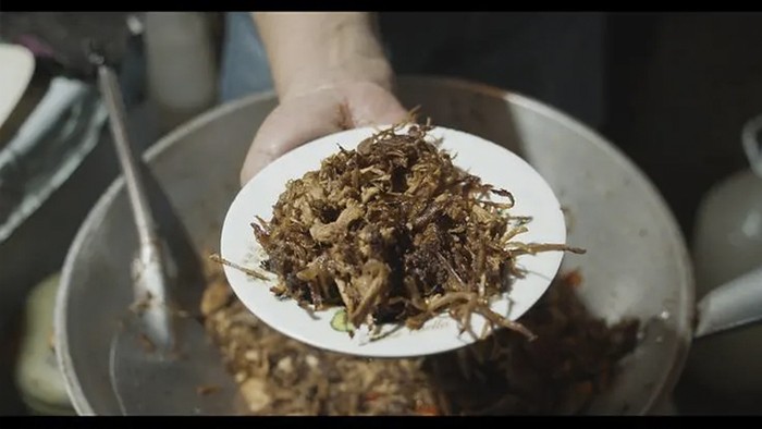Dibuat Dari Sampah Ayam, Ini Hidangan Favorit Kaum Miskin Filipina